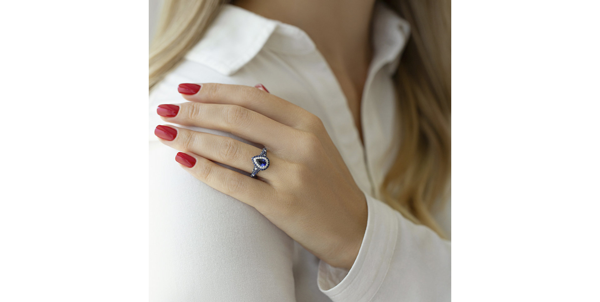 Prsten se safíry a diamanty Black Raven