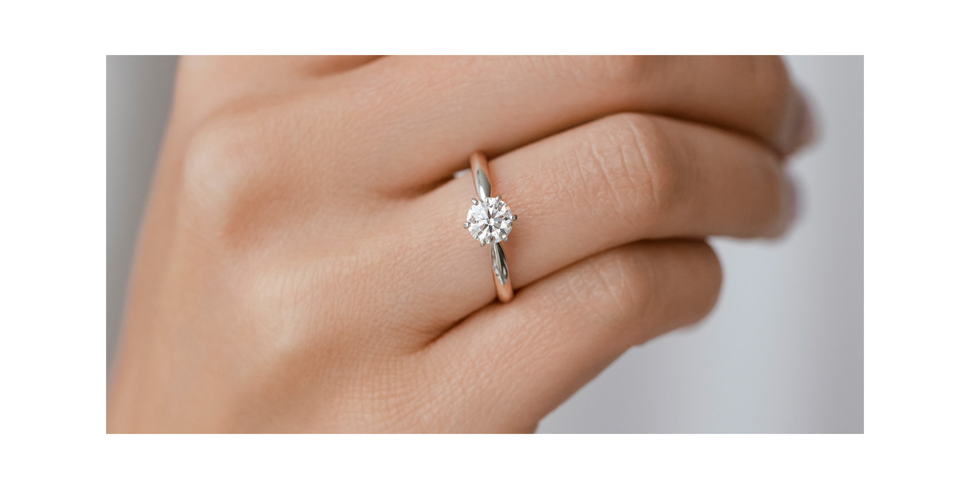 Prsten s diamantem Eternal Joy