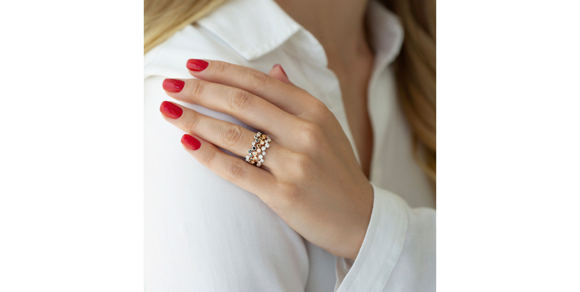 Prsten s černými a bílými diamanty Virgin Tears