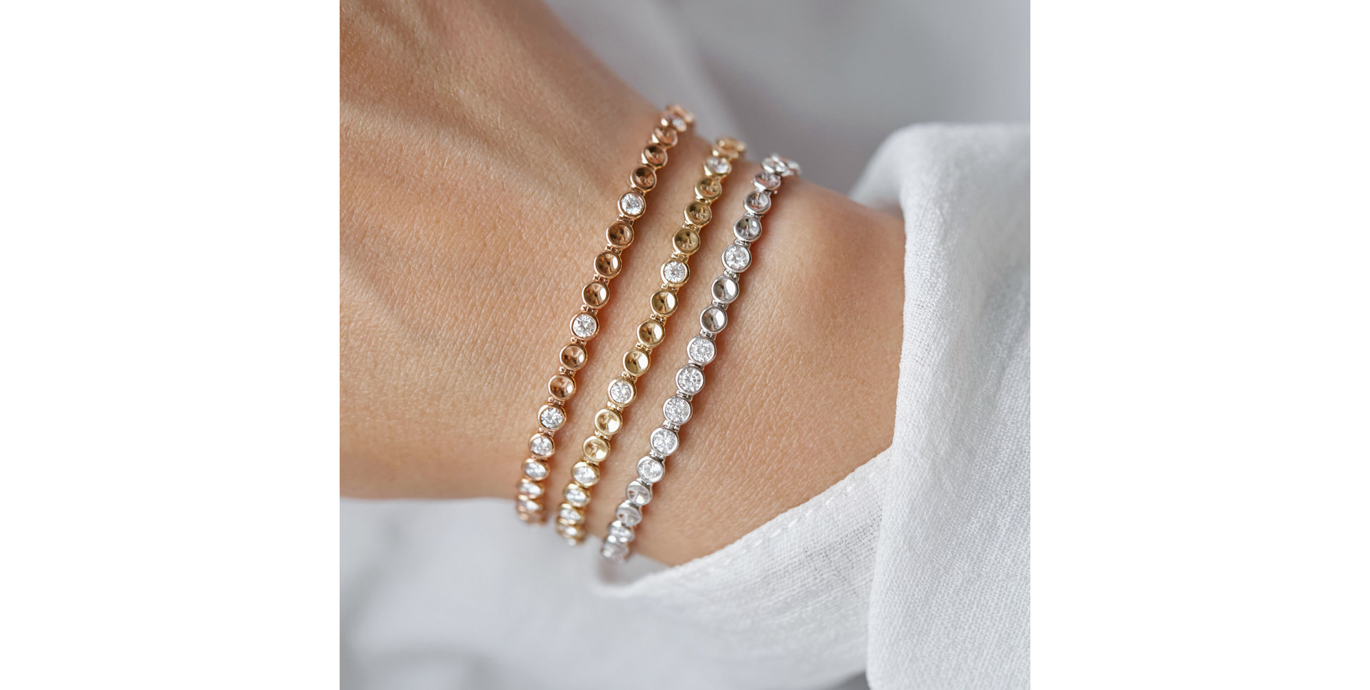 Náramek s diamanty Essential Brilliance