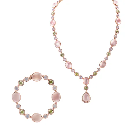 Náhrdelník s diamanty, chalcedony, prehnity a růženíny Caesarean Sin