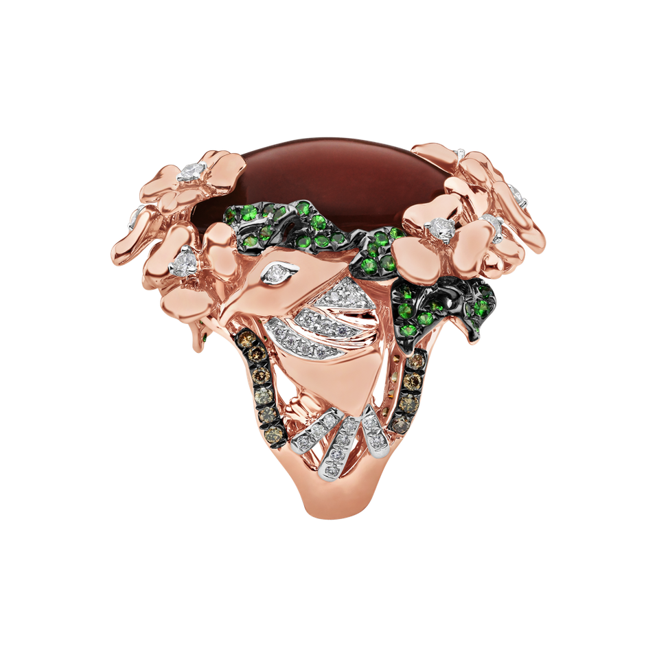 Prsten s měsíčním kamenem, bílými, hnědými diamanty a drahokamy Kala