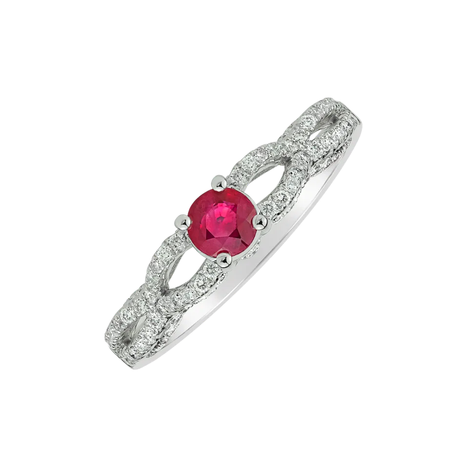 Prsten s diamanty a rubínem Blazing Heart