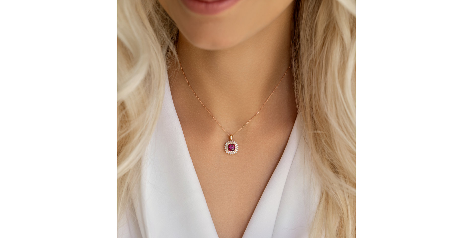 Přívěs s rhodolitem a diamanty Gem Majesty