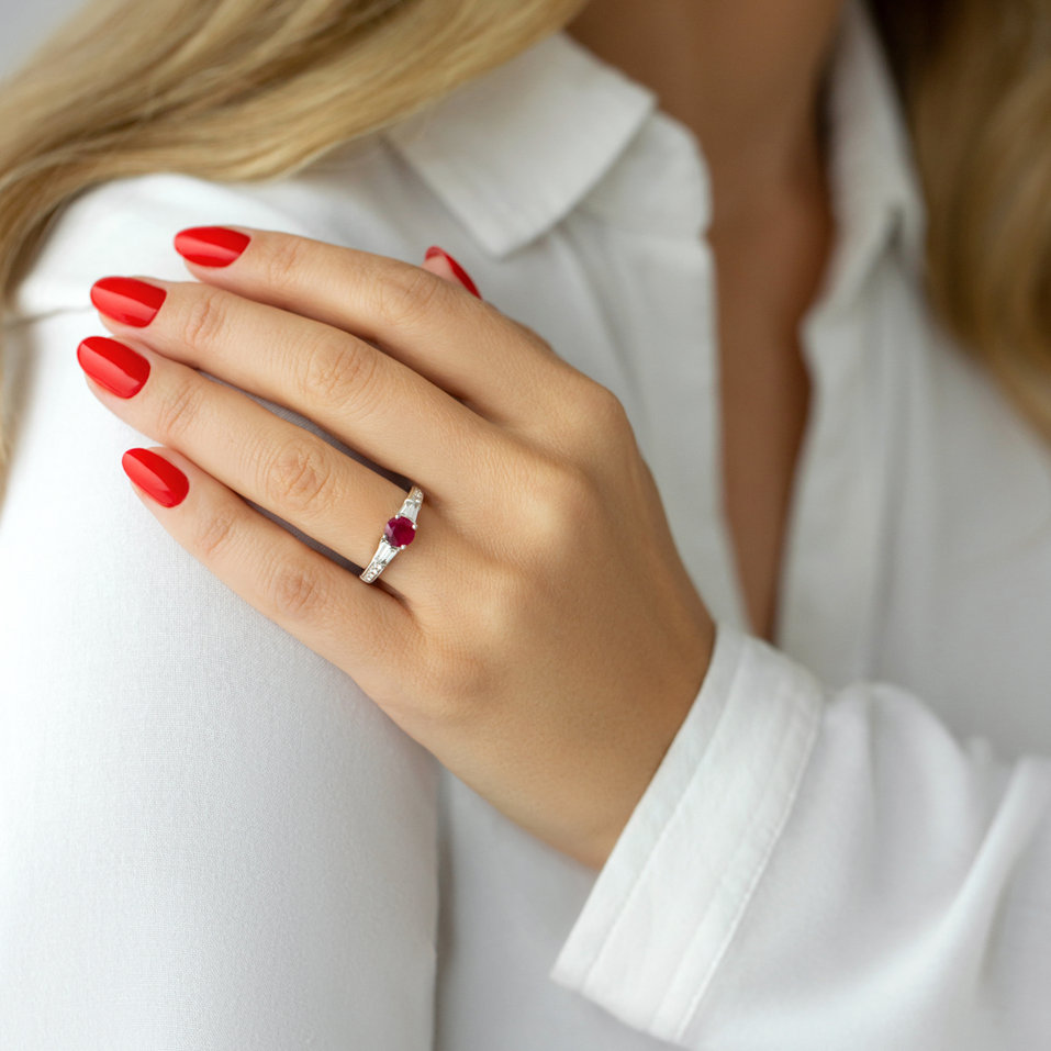 Prsten s rubínem a diamanty Ruby Sparkle