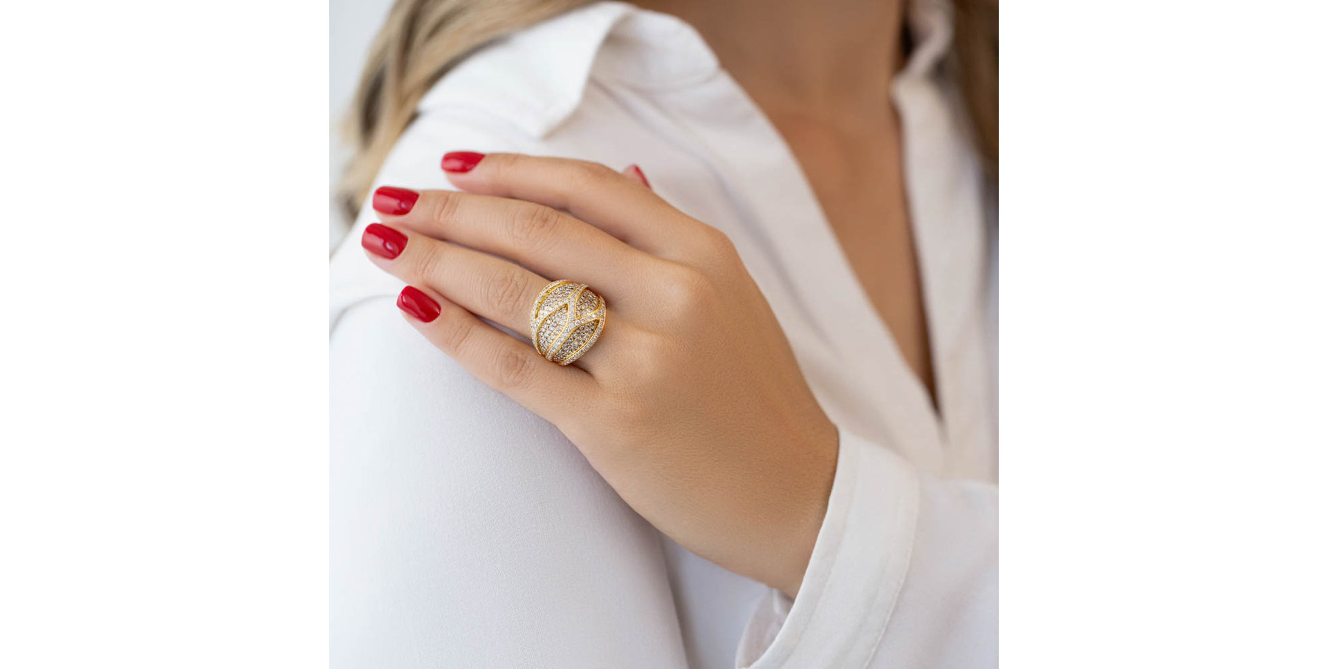 Prsten s bílými a hnědými diamanty Sunny Queen