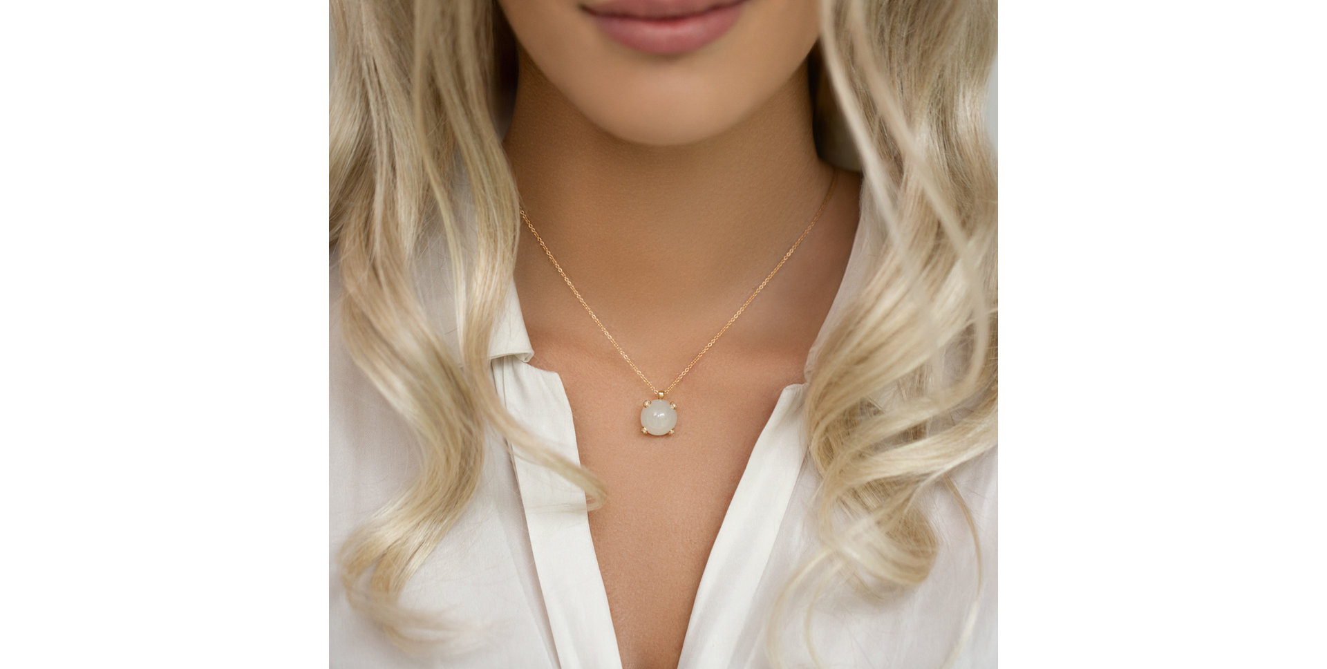 Náhrdelník s chalcedonem a diamanty Royal Drop