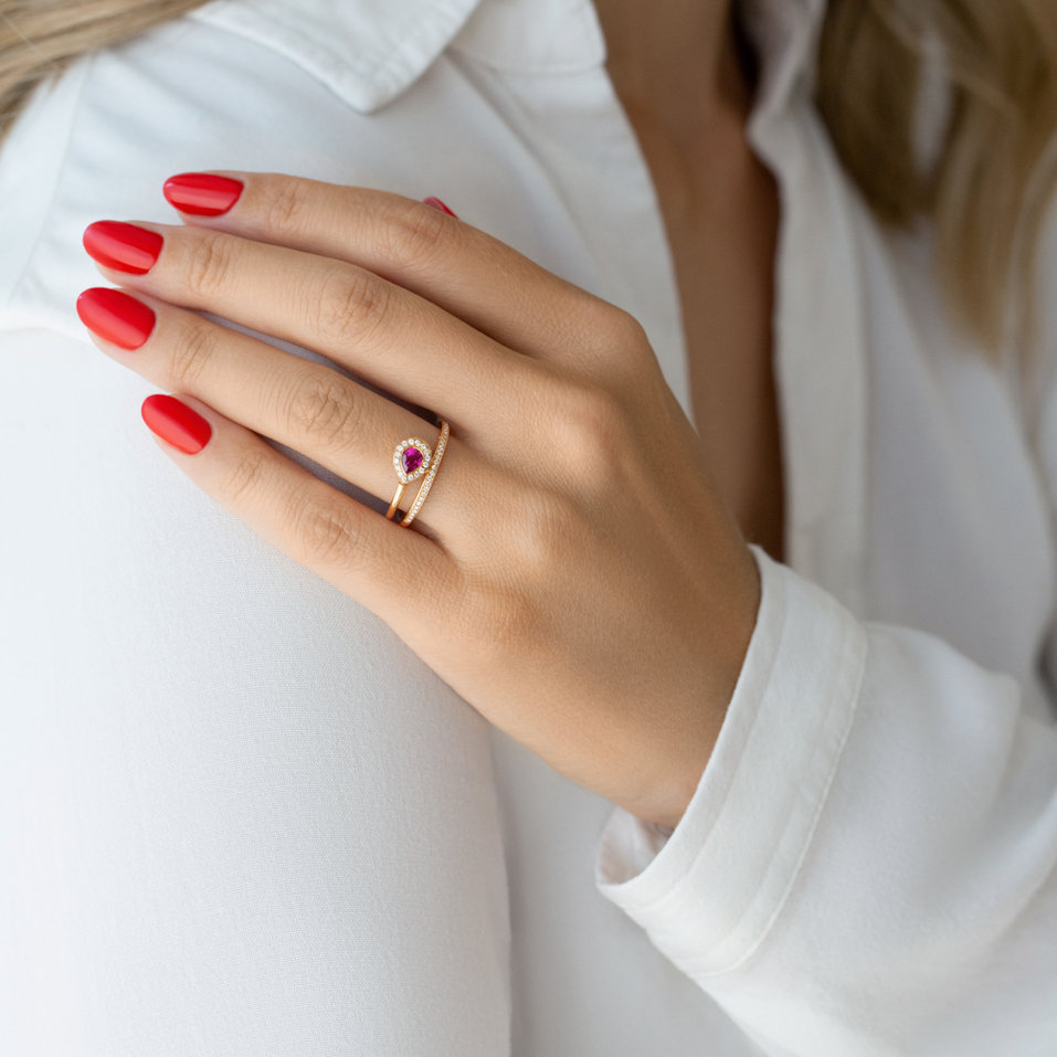 Prsten s diamanty a rubínem Perrette
