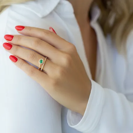 Prsten se  safírem a diamanty Nicolette