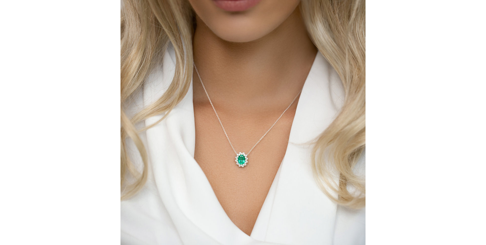 Náhrdelník se smaragdem a diamanty Sinful Goddess