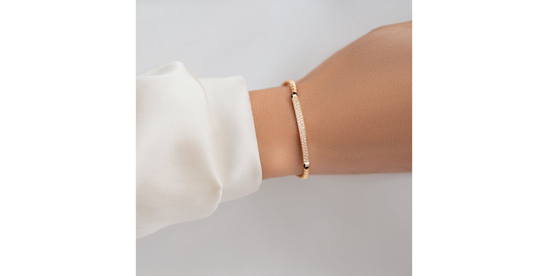 Náramek s diamanty Shamballa