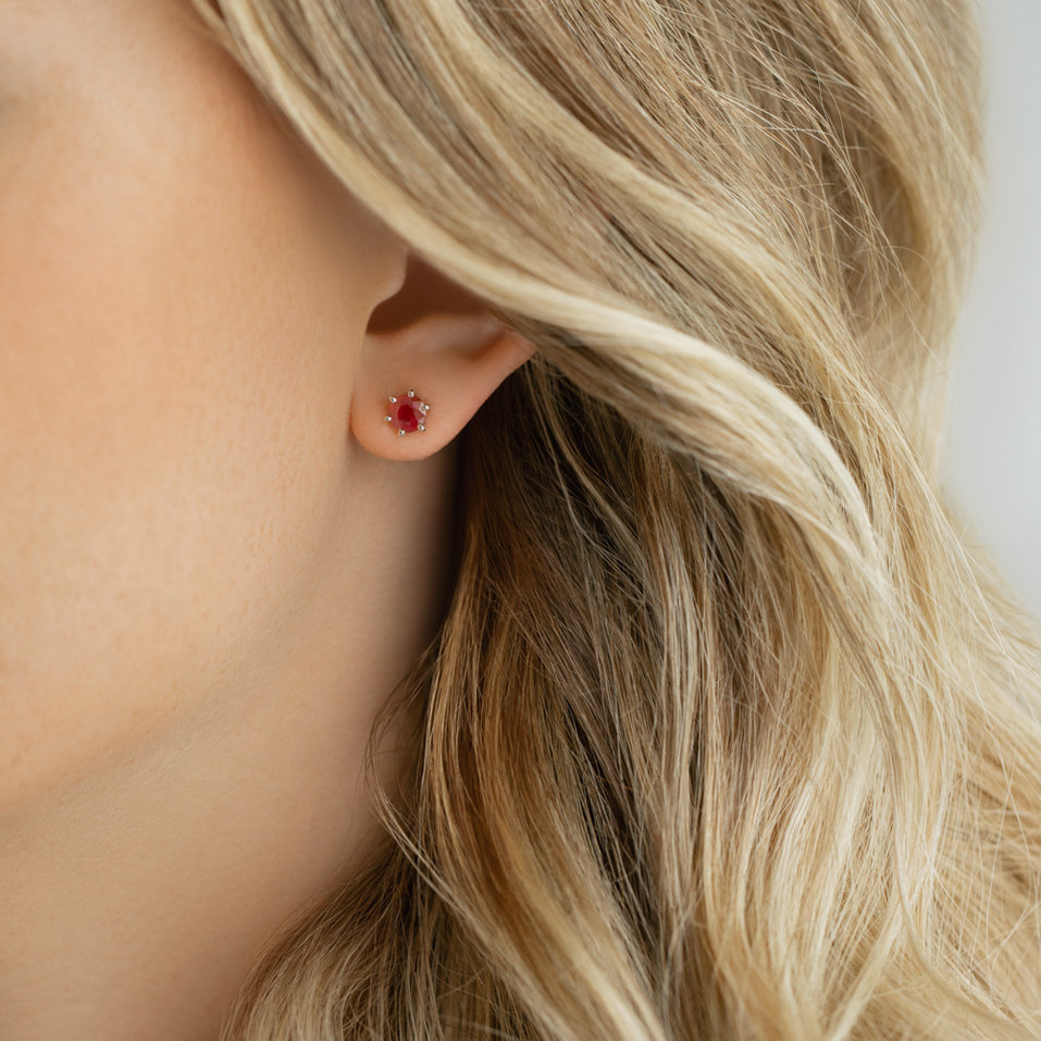 Náušnice 14kt žluté zlato s rubínem Vesper Romance