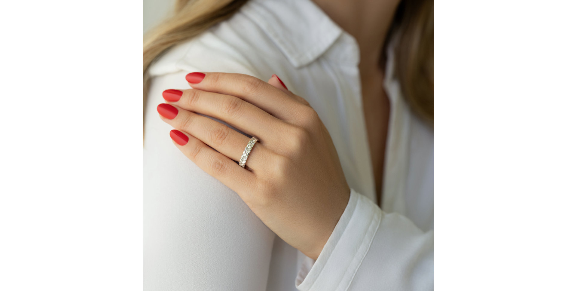 Prsten s diamanty Varieté