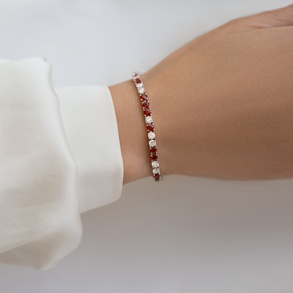 Náramek s diamanty a safíry Aurorra