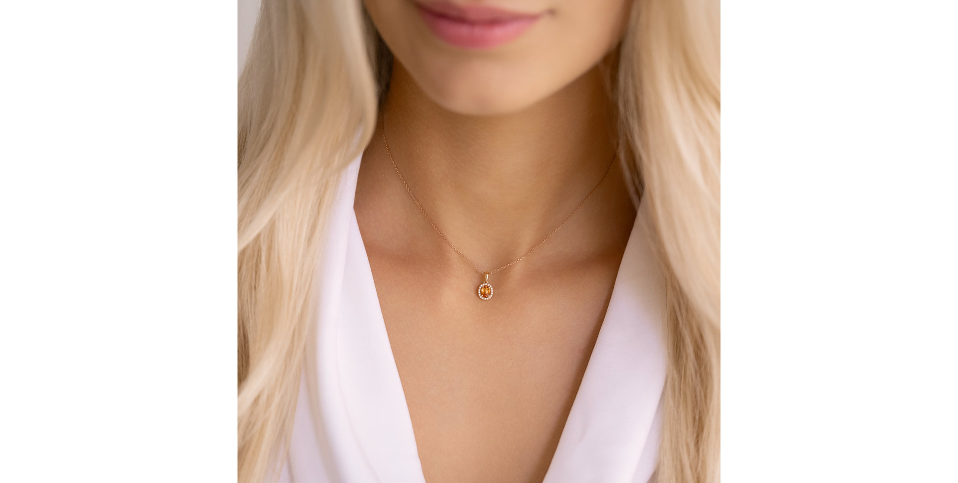 Přívěs se safírem a diamanty Royal Love
