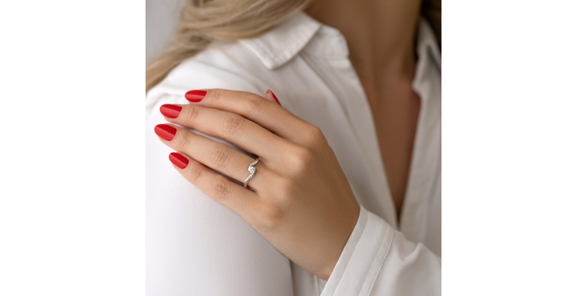 Prsten s diamanty Aseniath