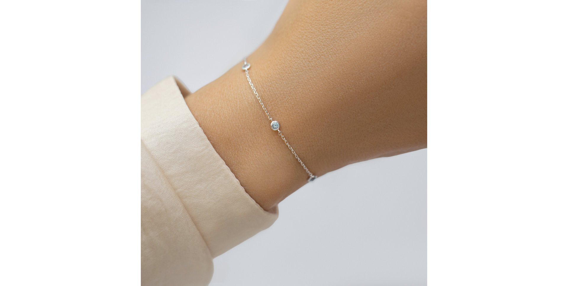 Náramek 14kt bílé zlato s topazem swiss Roggeveen