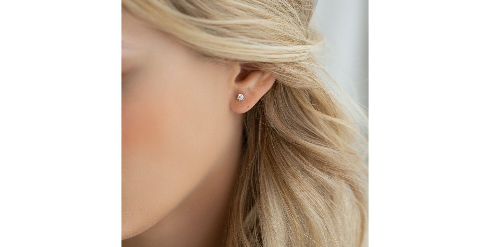 Náušnice s diamantem Vesper Romance