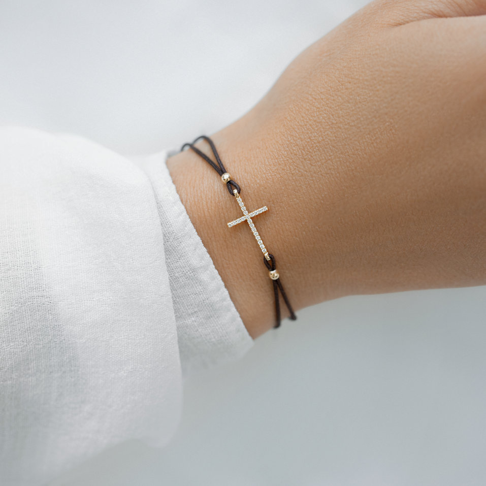 Náramek s diamanty Forever Cross