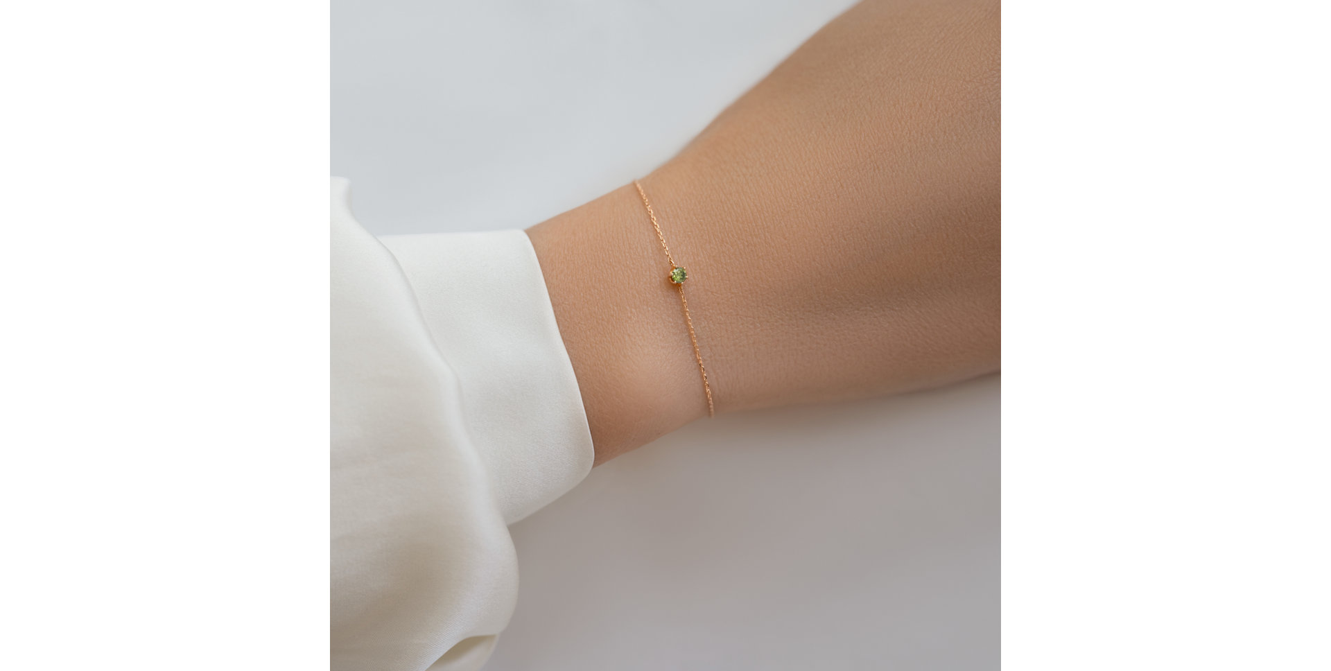 Náramek se zeleným diamantem Essential Shine