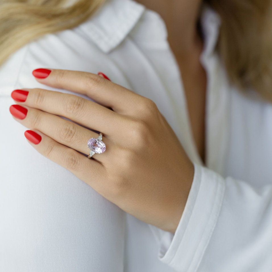 Prsten 14kt bílé zlato s diamantem a kunzitem Fiona