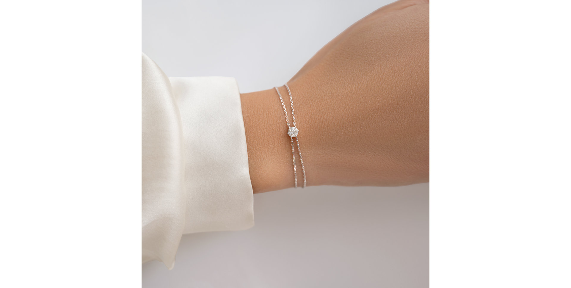 Náramek 14kt bílé zlato s diamantem Starlit Symphony