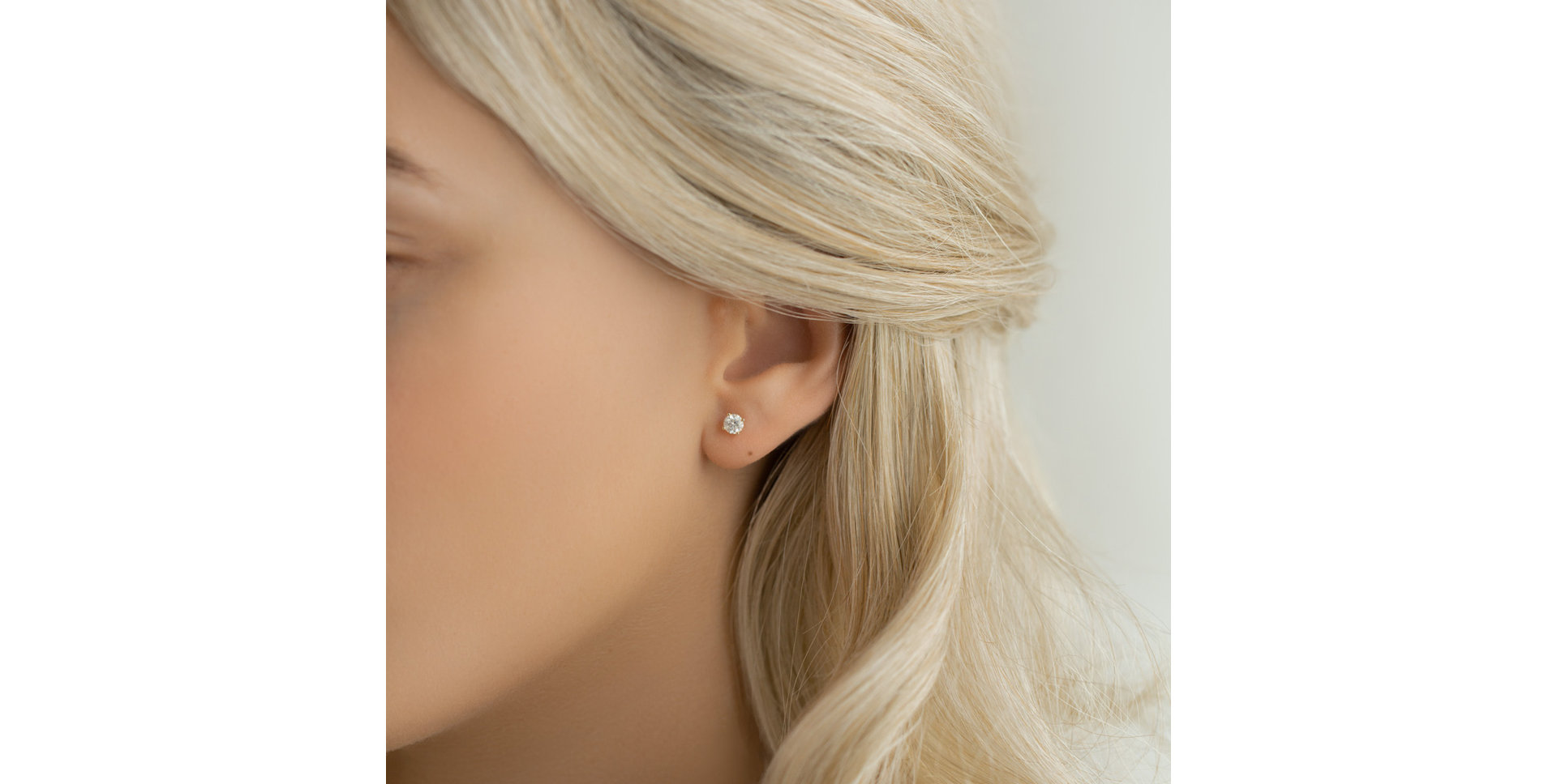 Náušnice s diamantem Essential Shine