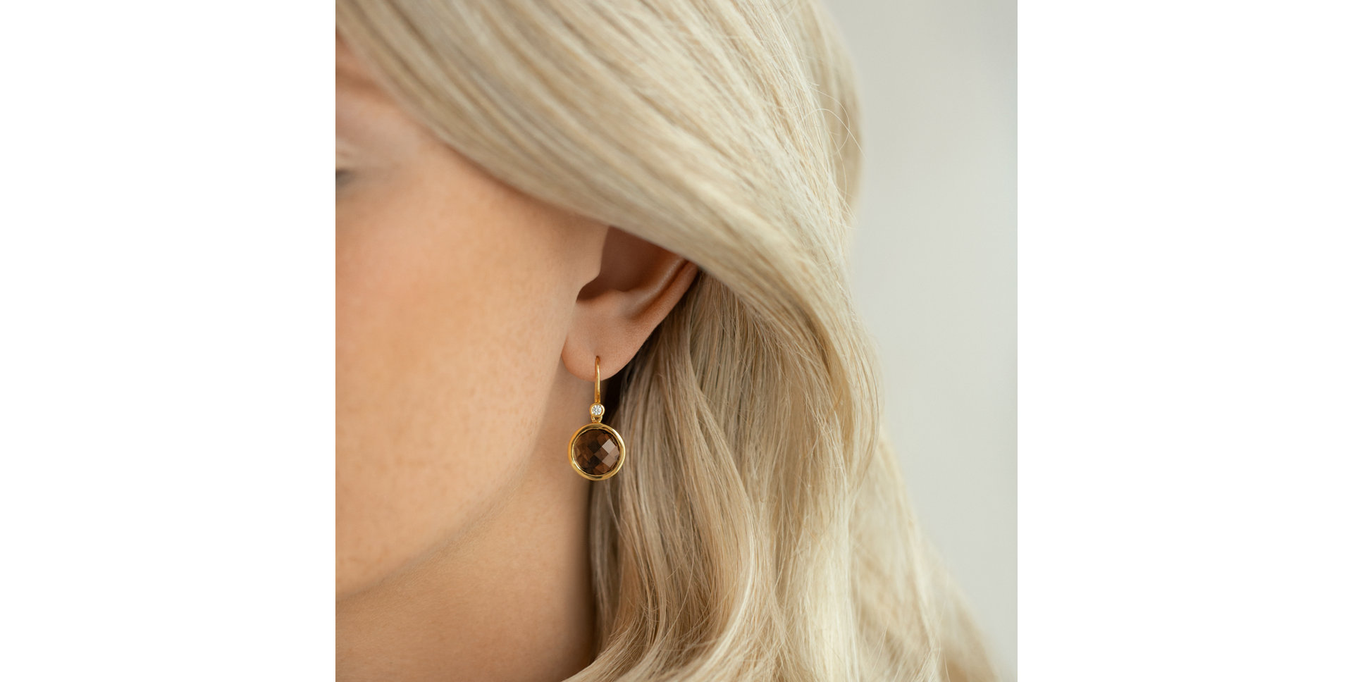 Náušnice s quartzem a diamanty Caissethi