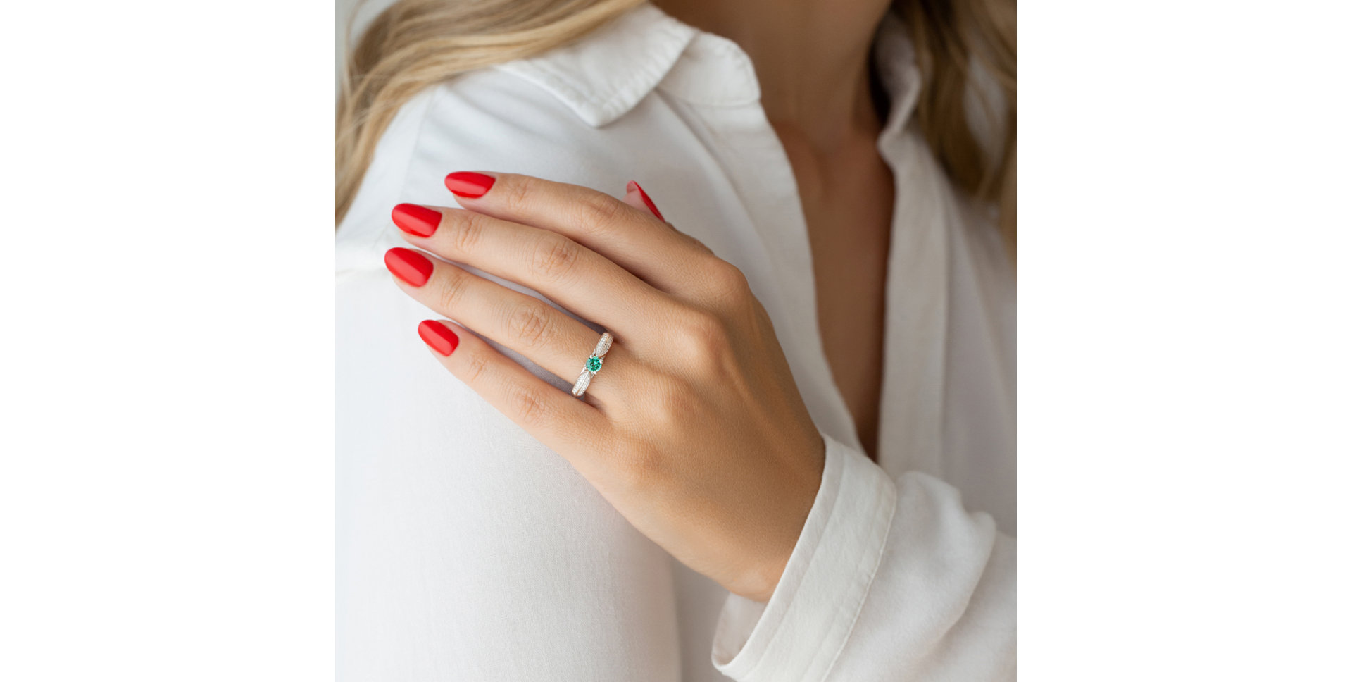 Prsten s diamanty a smaragdem Luciano