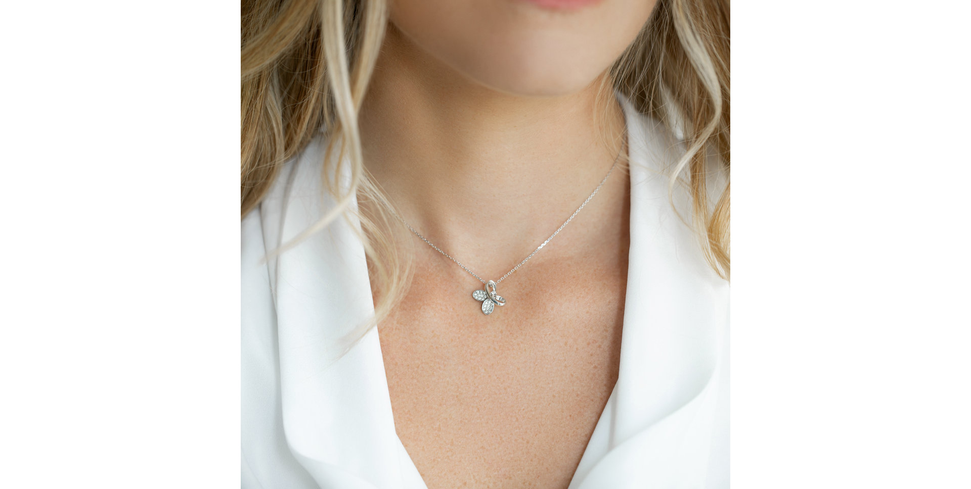 Přívěs s diamanty Butterfly Galaxy