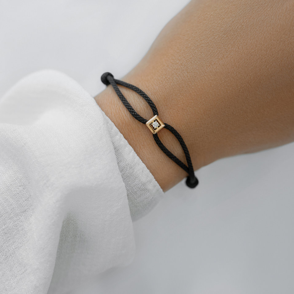 Náramek s diamantem Secret Symbol