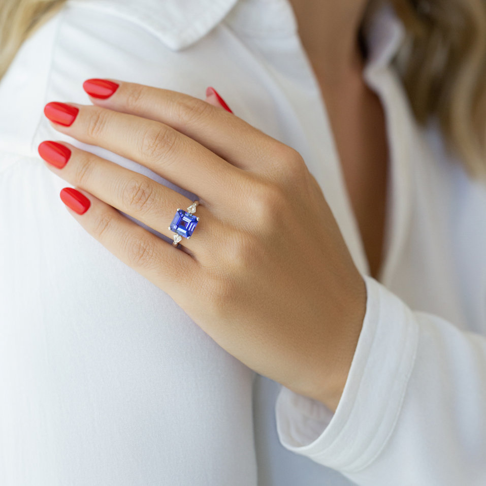Prsten s diamanty a tanzanitem Deep Blue Haze