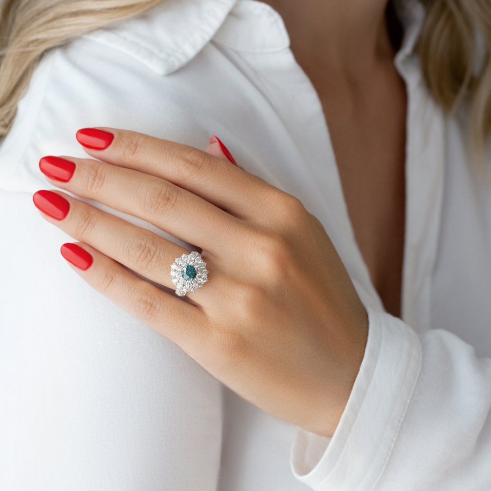 Prsten s modrým diamantem a bílými diamanty Apology