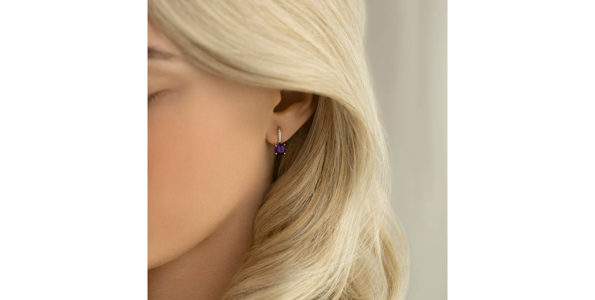 Náušnice s diamanty a rhodolitem Calliope