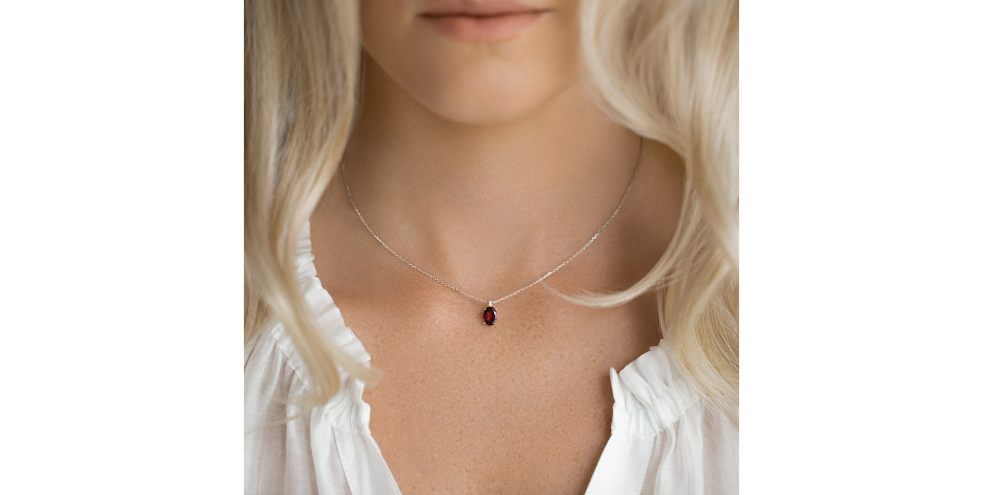 Náhrdelník s diamanty a turmalínem Grime