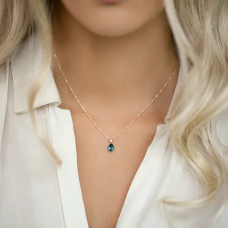 Náhrdelník s diamantem a morganitem Galatea