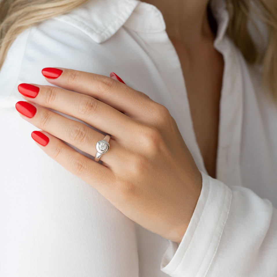 Prsten s diamantem Circle of Light