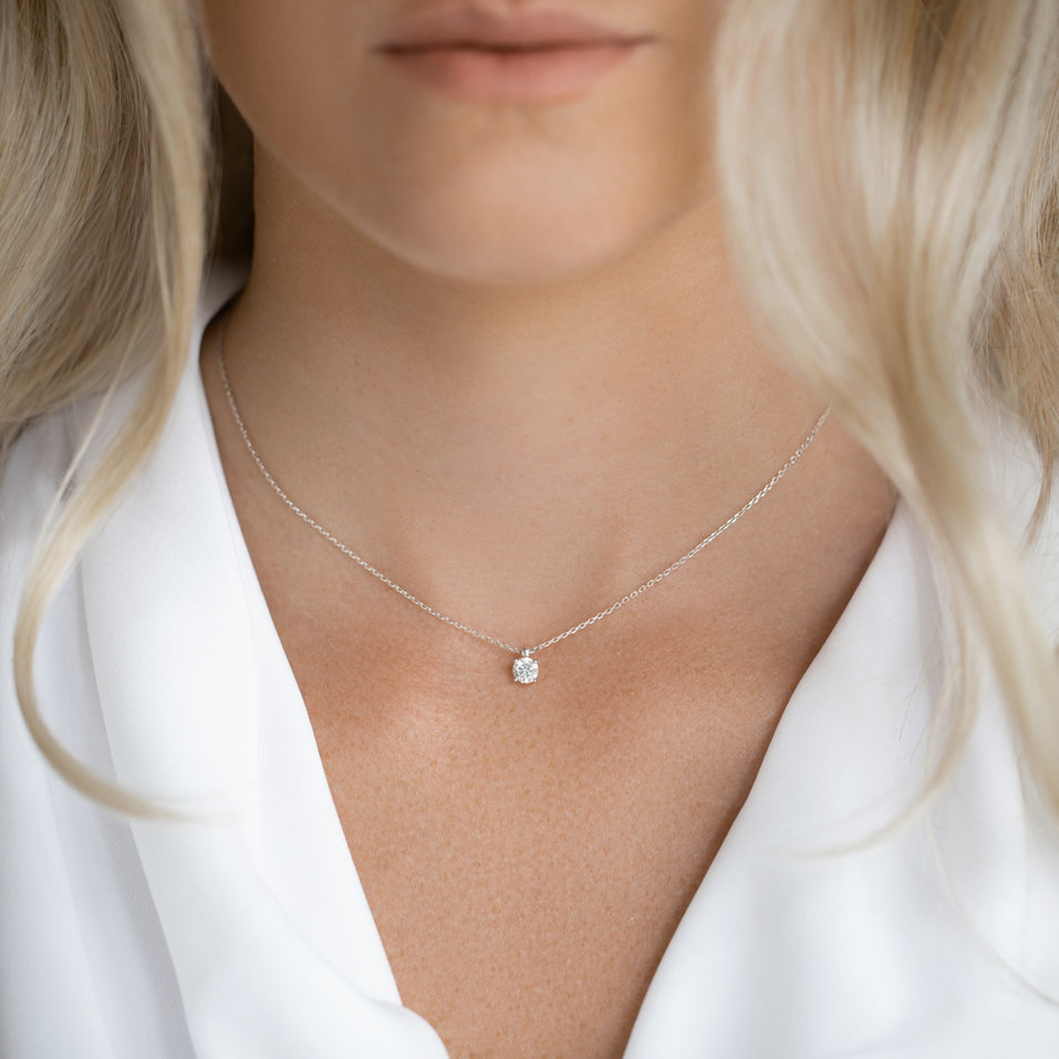Náhrdelník s diamantem Soft Light