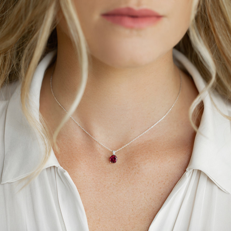 Náhrdelník s diamantem a rhodolitem Seraphina