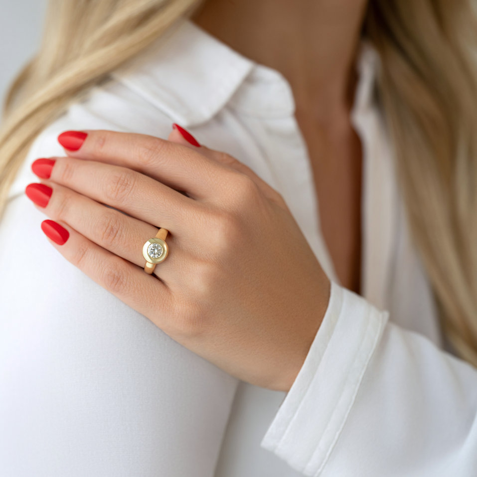 Prsten s diamantem Circle of Light