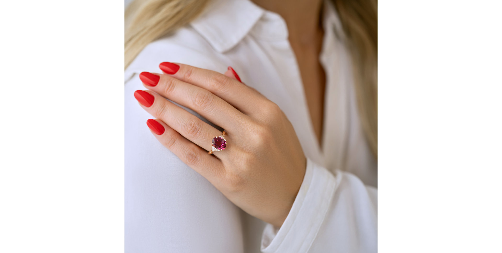 Prsten s diamanty a turmalínem Crimson Lament