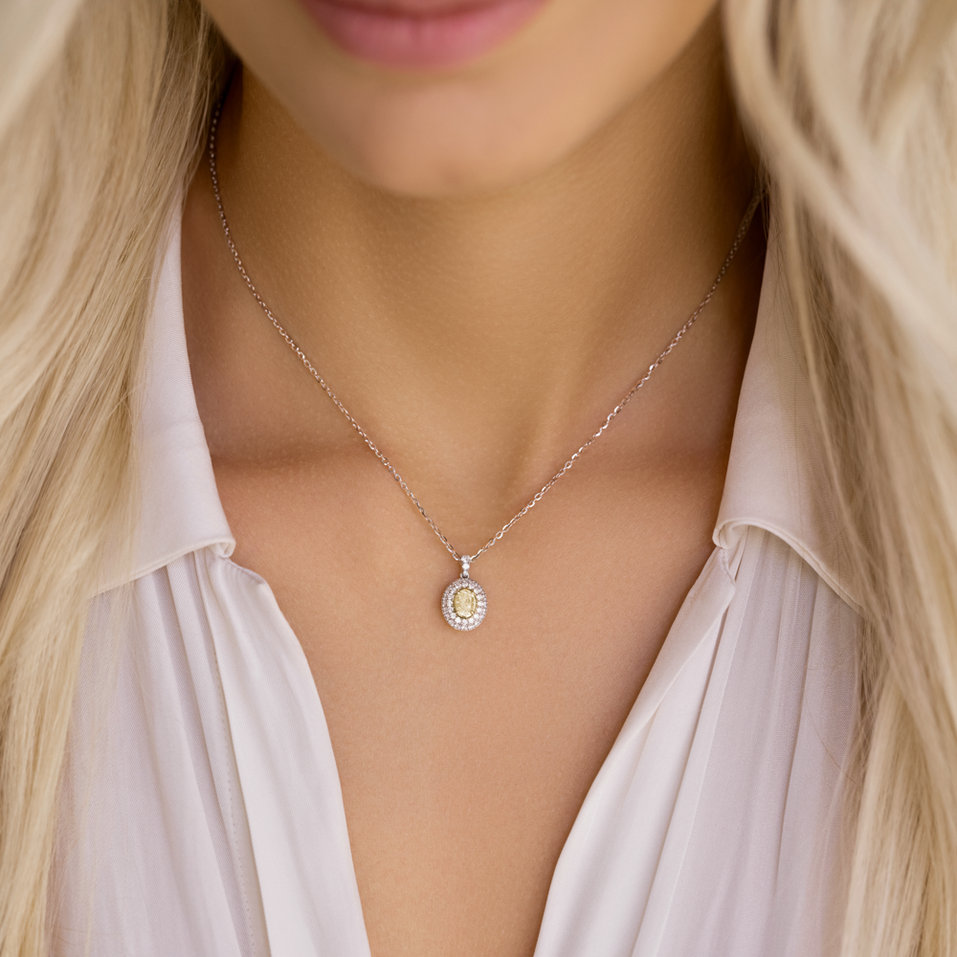 Náhrdelník s diamanty Born of Light