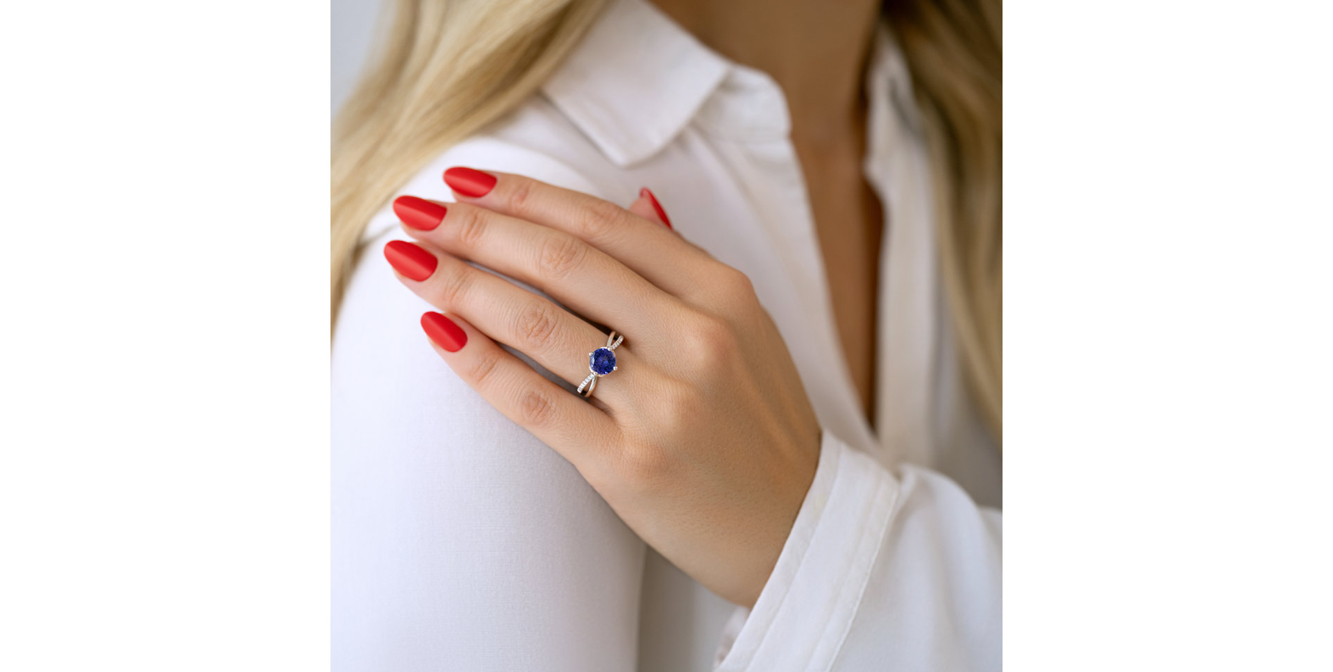 Prsten s diamanty a tanzanitem Hollow Moon