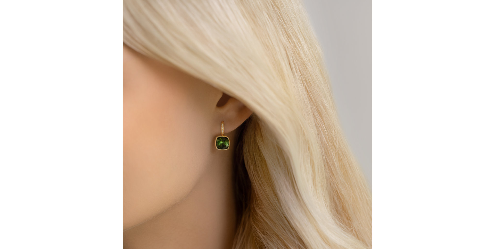 Náušnice s diamanty a ametystem Carelia