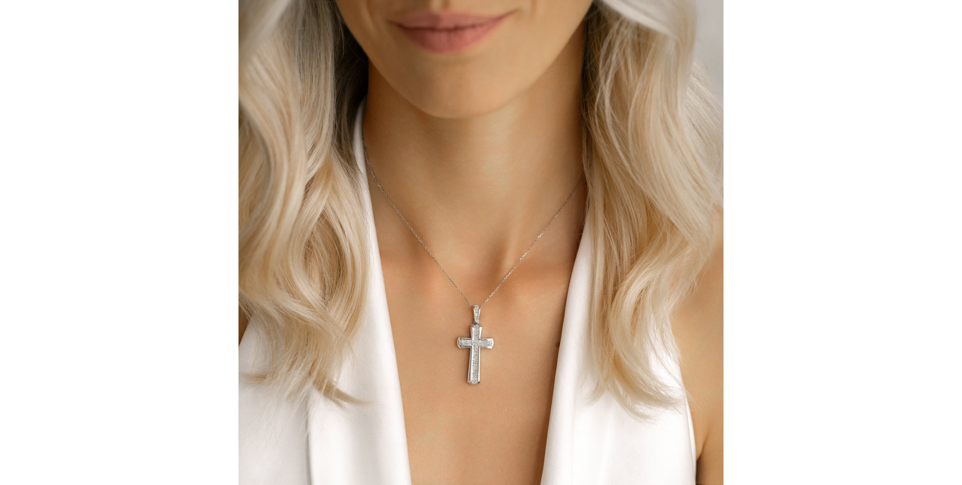 Náhrdelník s diamanty Vision Cross