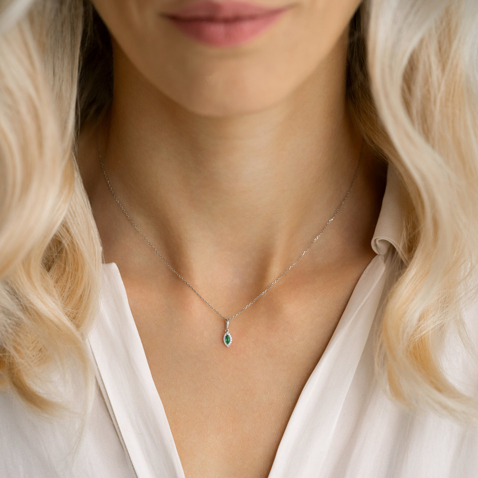 Náhrdelník se smaragdem a diamanty Princess Louisa
