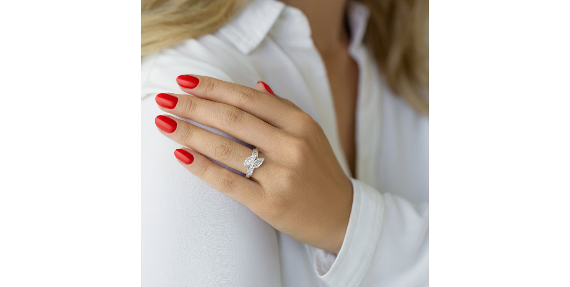 Prsten s diamanty Glossy Wings