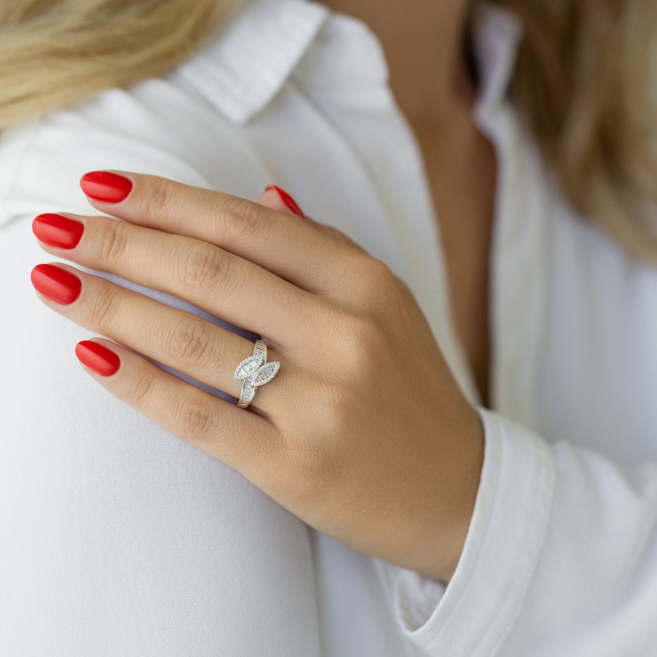 Prsten s diamanty Glossy Wings