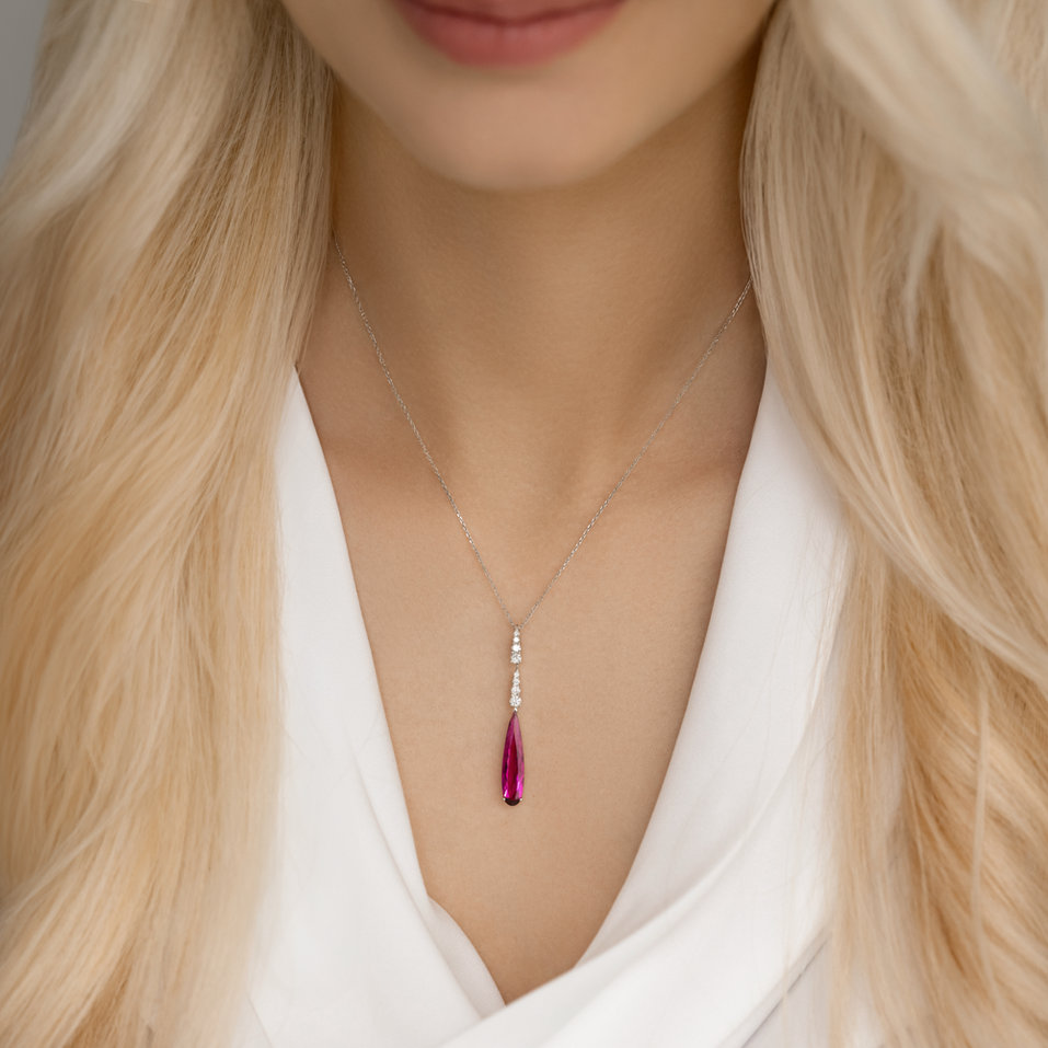 Přívěs s turmalinem a diamanty Bloody Tear