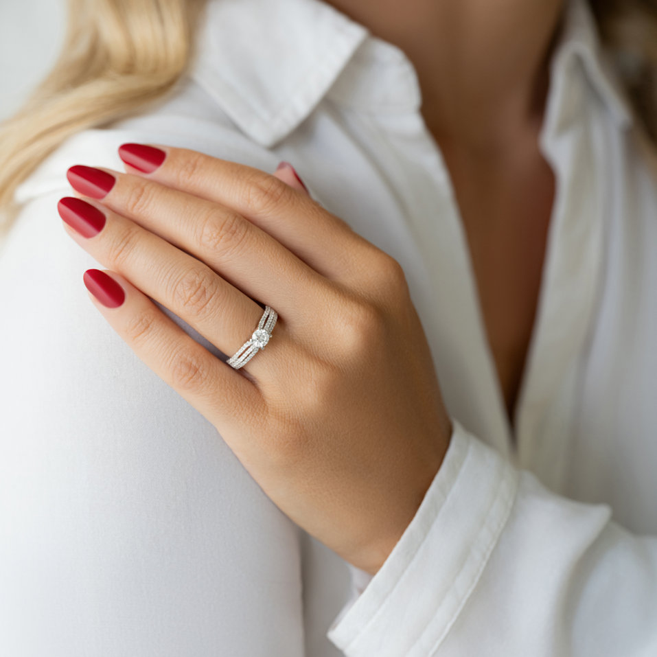 Prsten s diamanty Constantine